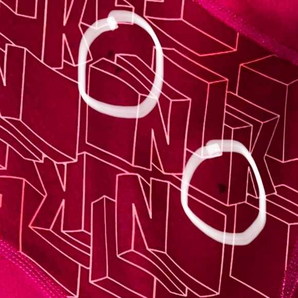 Nike Capri - Picture 2 of 2